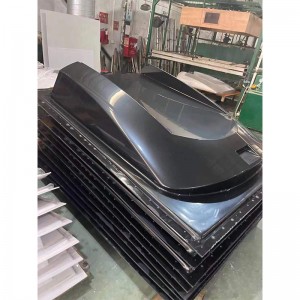 Förarlöst bilplastskal